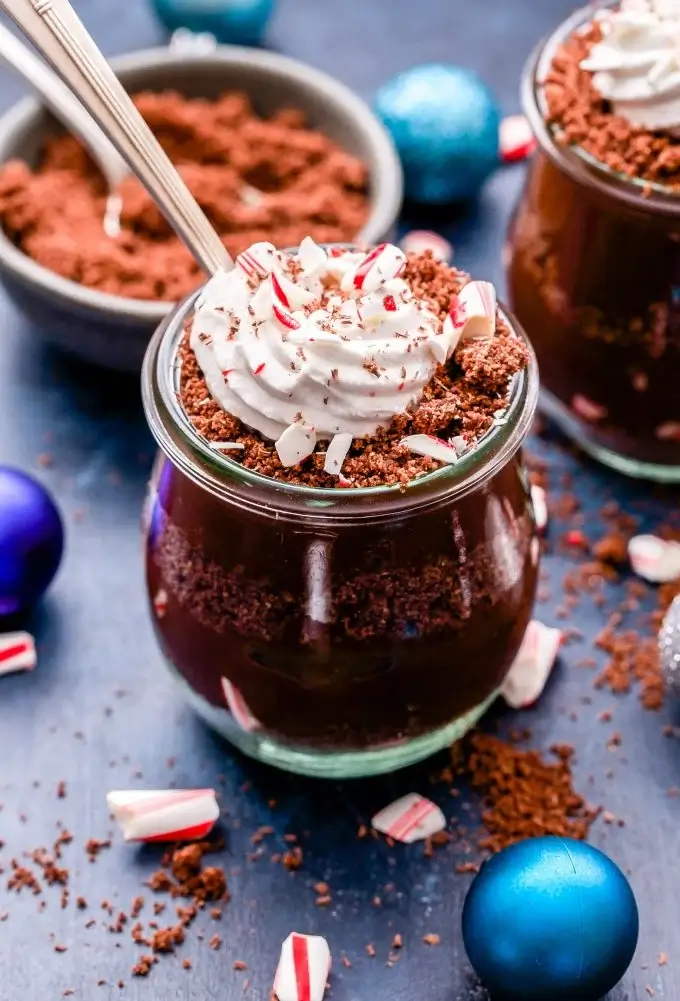 Peppermint Chocolate Pudding Parfaits