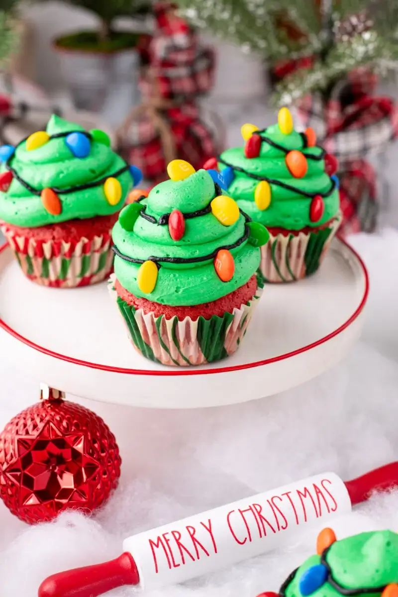 Red Velvet Christmas Tree Cupcakes