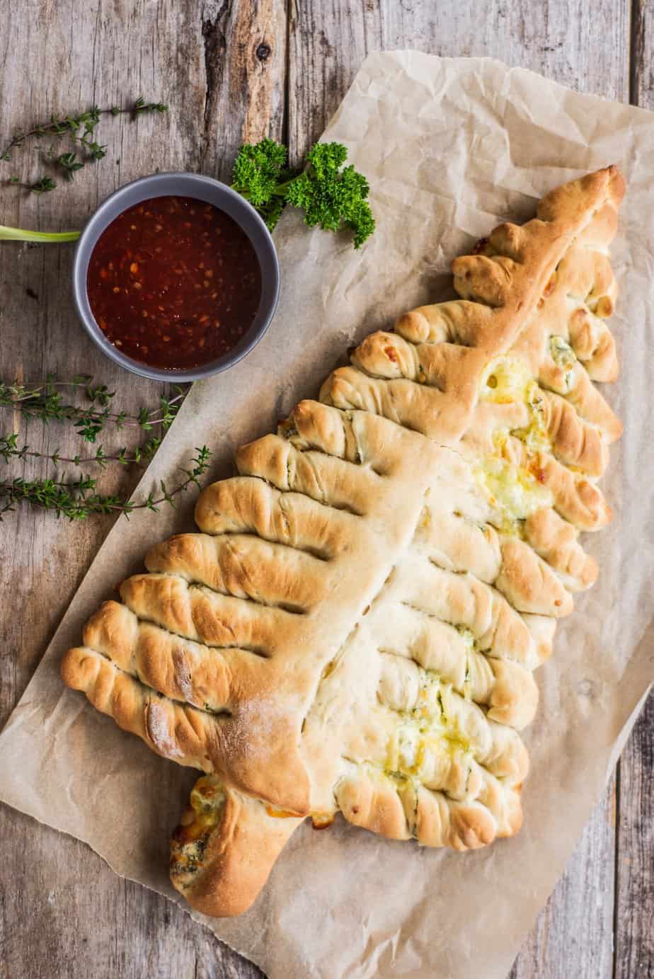 Twist Christmas Tree Pull-Apart Bread
