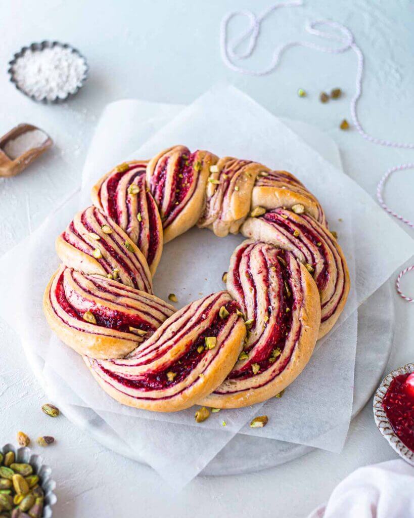 Raspberry and Pistachio Wreath Recipe