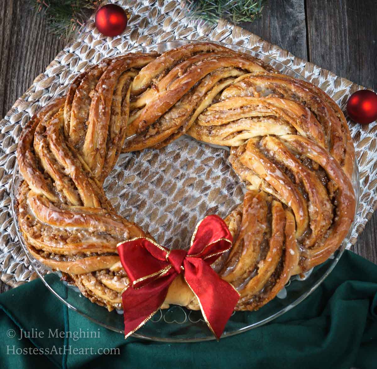 Sweet Nut Christmas Bread Wreath Recipe (Braided)