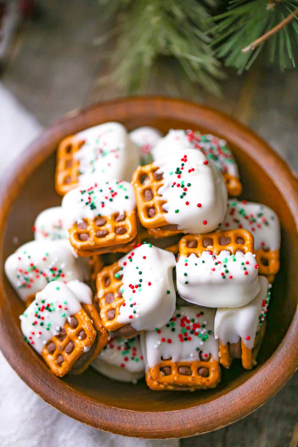 White Chocolate Pretzel Rolo Bites