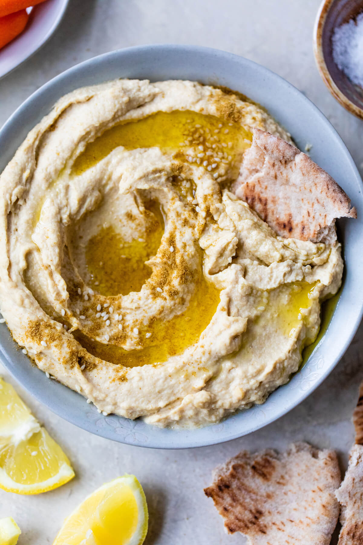 5-Minute Hummus With Tahini And Fresh Garlic