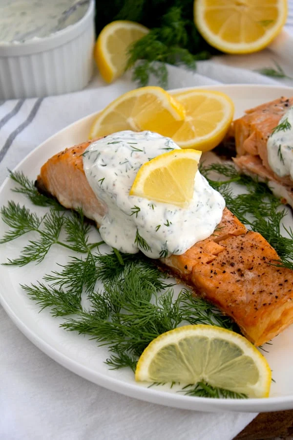 Baked Salmon With Lemon Dill Sauce