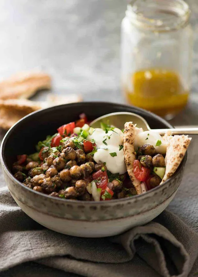 Middle Eastern Chickpea Salad