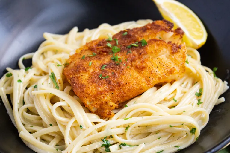 Pan-Fried Cod With Creamy Lemon Pasta
