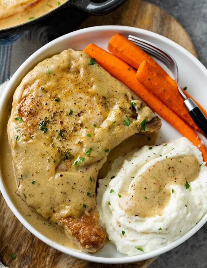 Pork Chops In Gravy