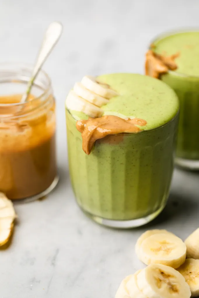 Spinach Banana & Peanut Butter Smoothie