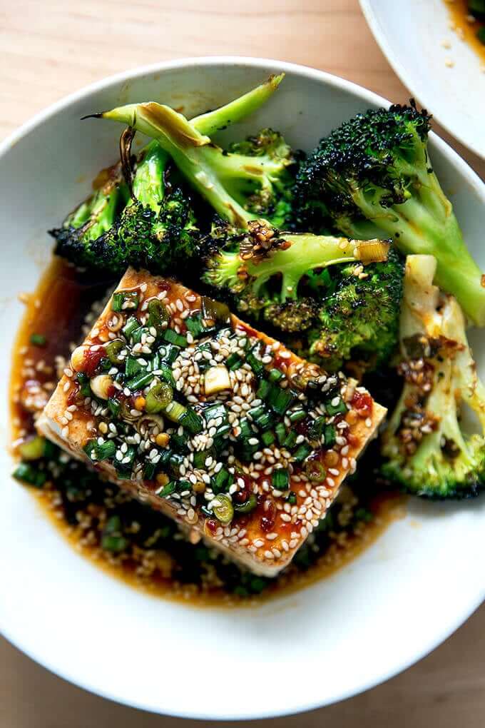 Warm Tofu With Spicy Garlic Sauce