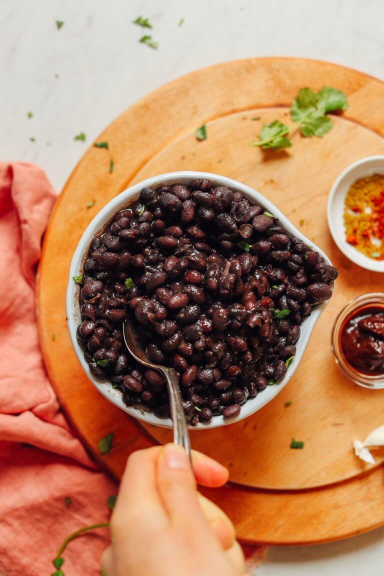 1-Pot Black Beans From Scratch