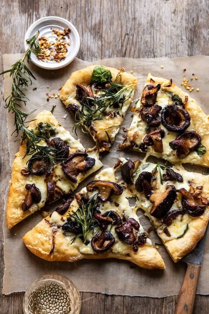 French Onion Mushroom Pizza