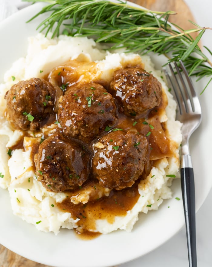 Meatballs And Gravy