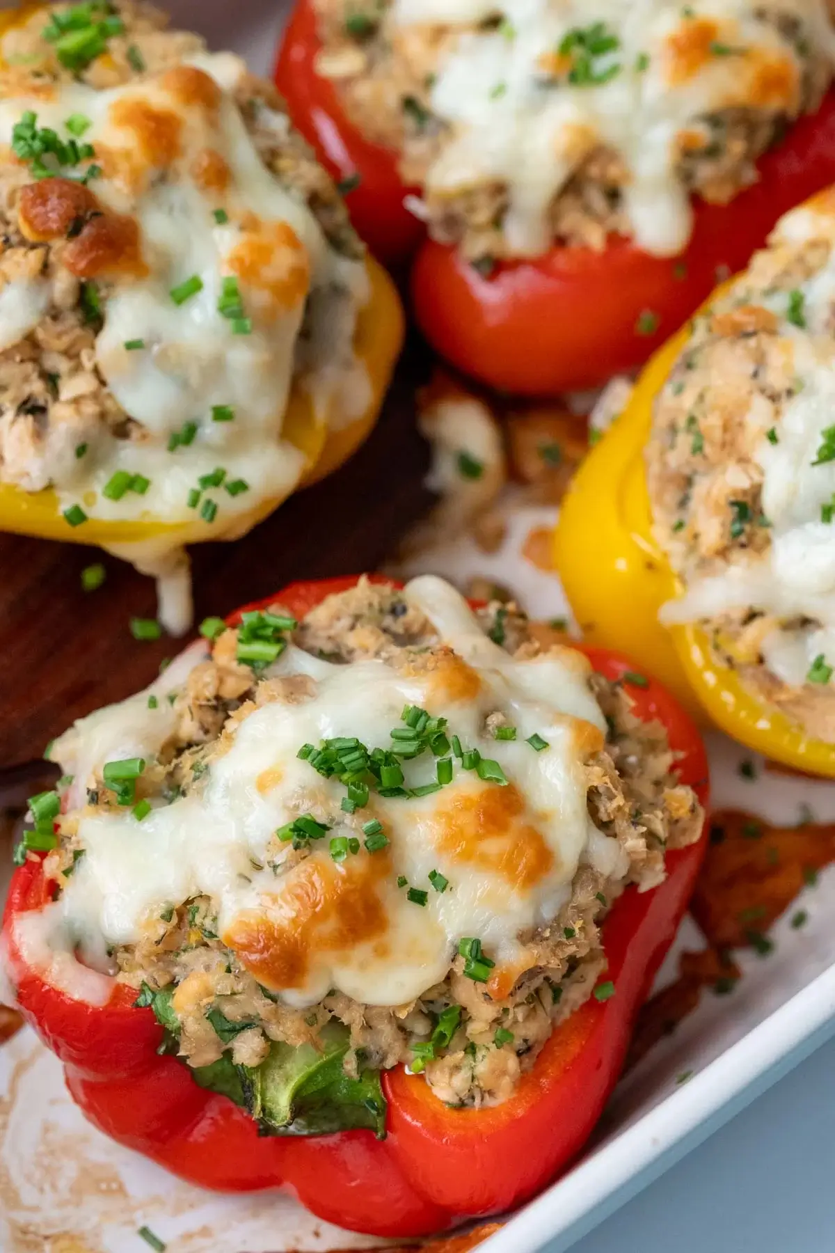 Salmon-Stuffed Bell Peppers (With Canned Salmon)