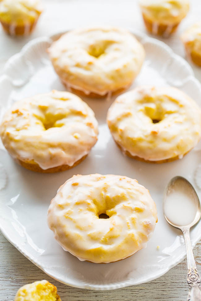 Baked Lemon Donuts With Lemon Glaze