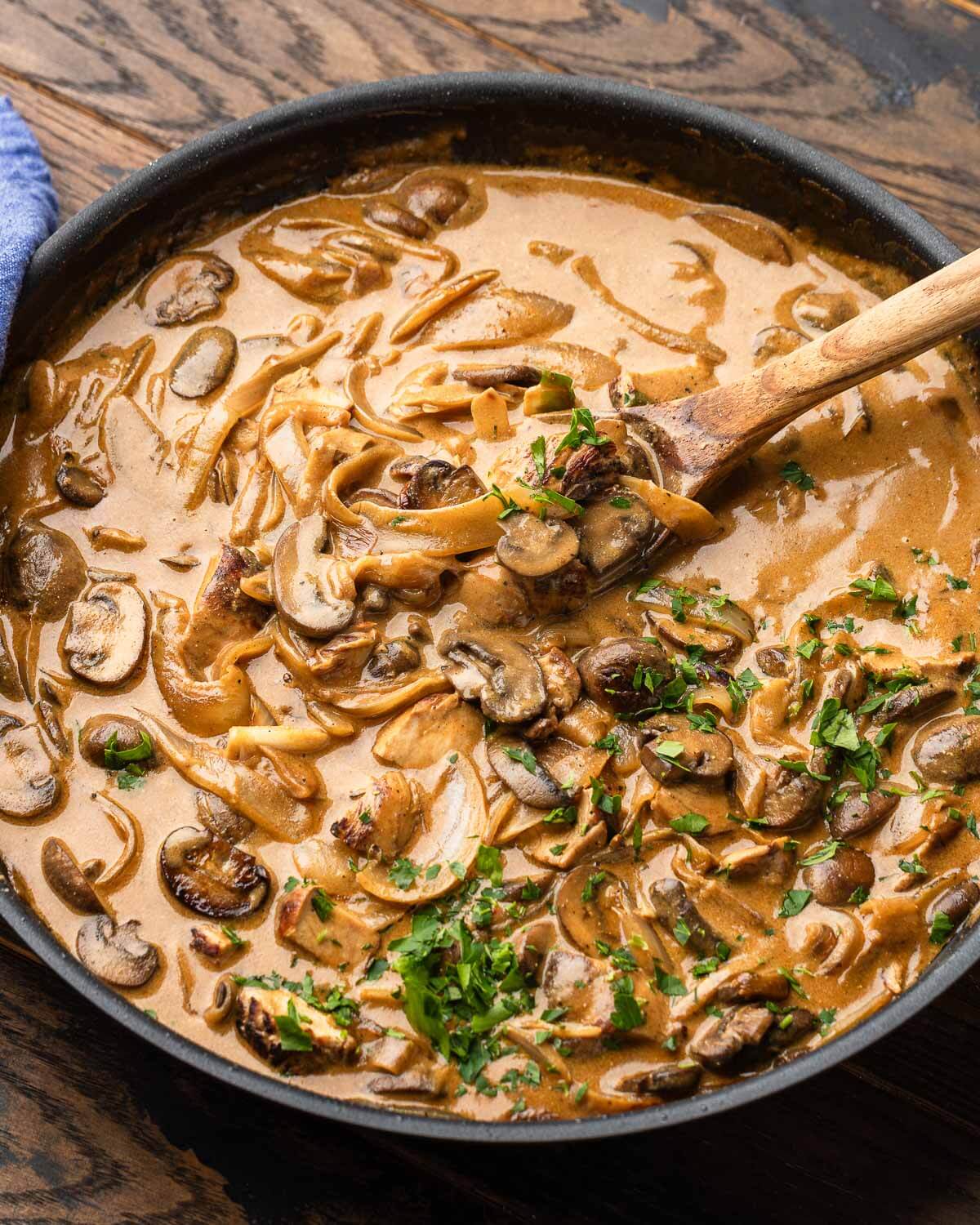 Creamy Chicken Stroganoff