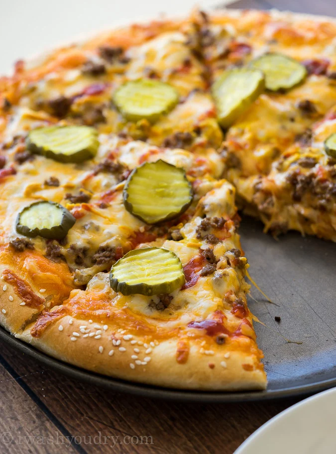 Cheeseburger Pizza