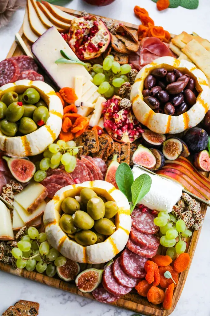 How To Create the Perfect Fall-Themed Charcuterie Board
