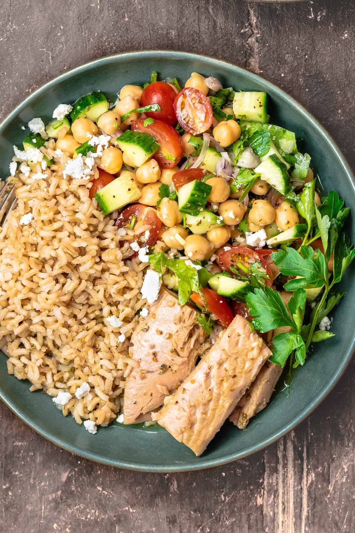 Mediterranean Brown Rice Tuna Bowls