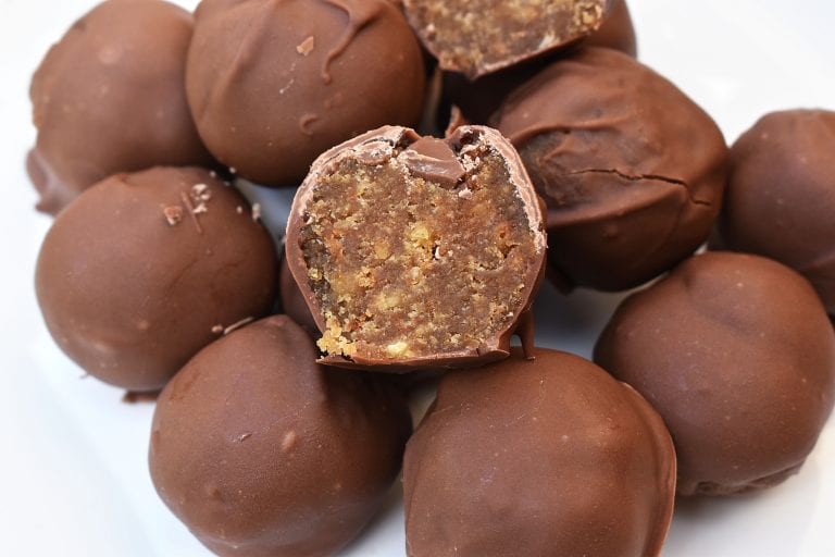 Salted Caramel Cake Pops