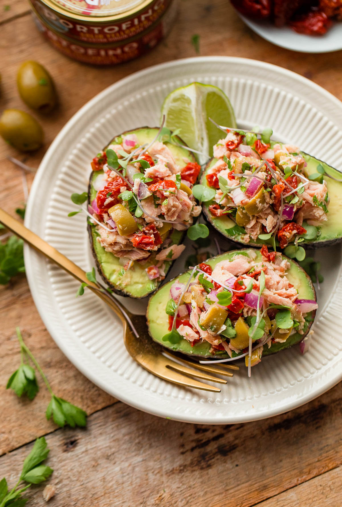 Tuna Avocado Boats