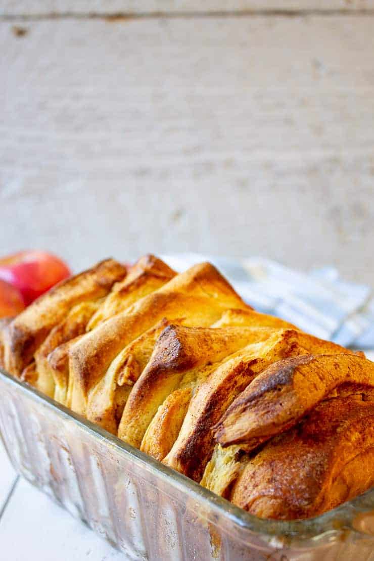 Apple Cinnamon Pull Apart Bread