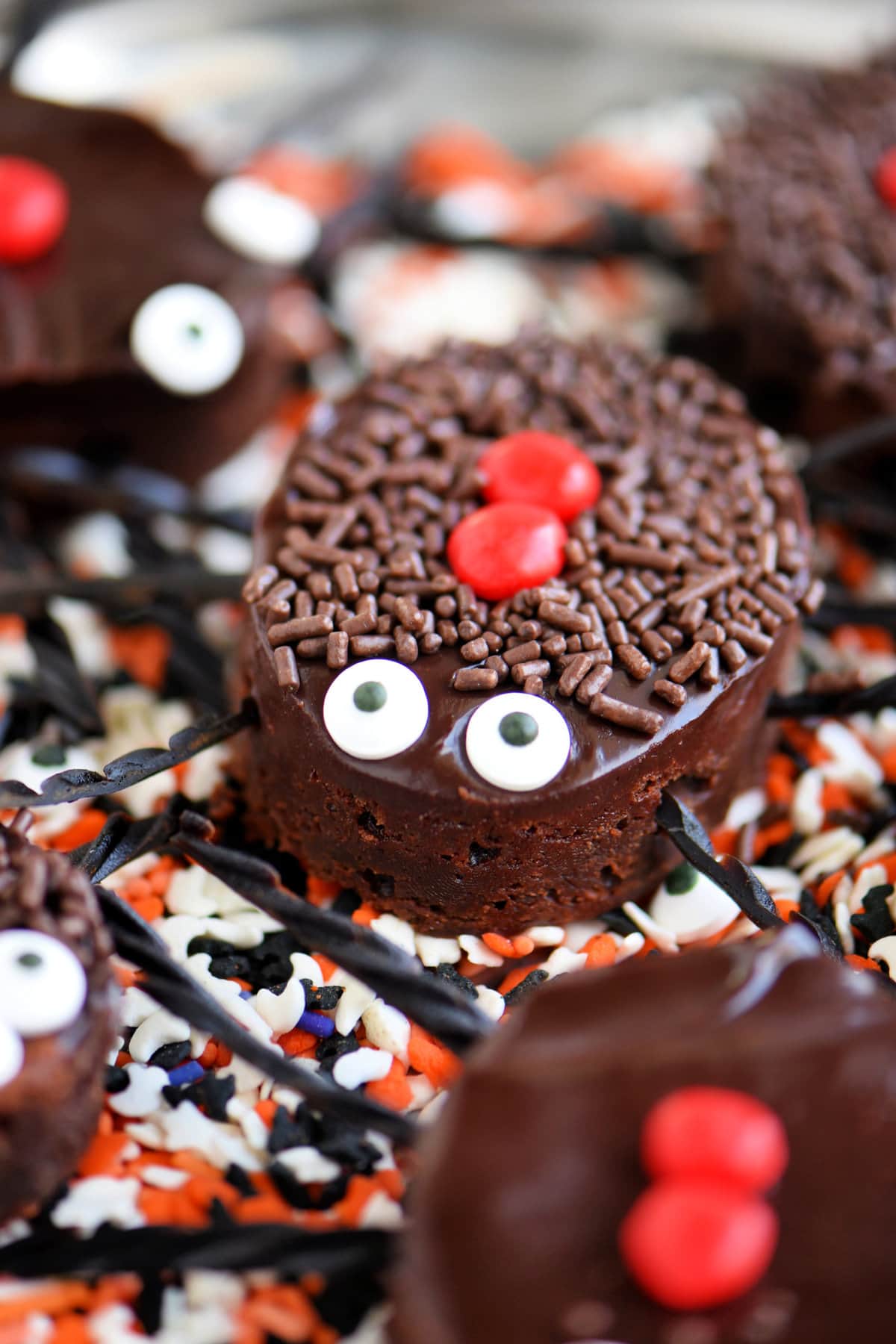 Black Widow Brownie Bites