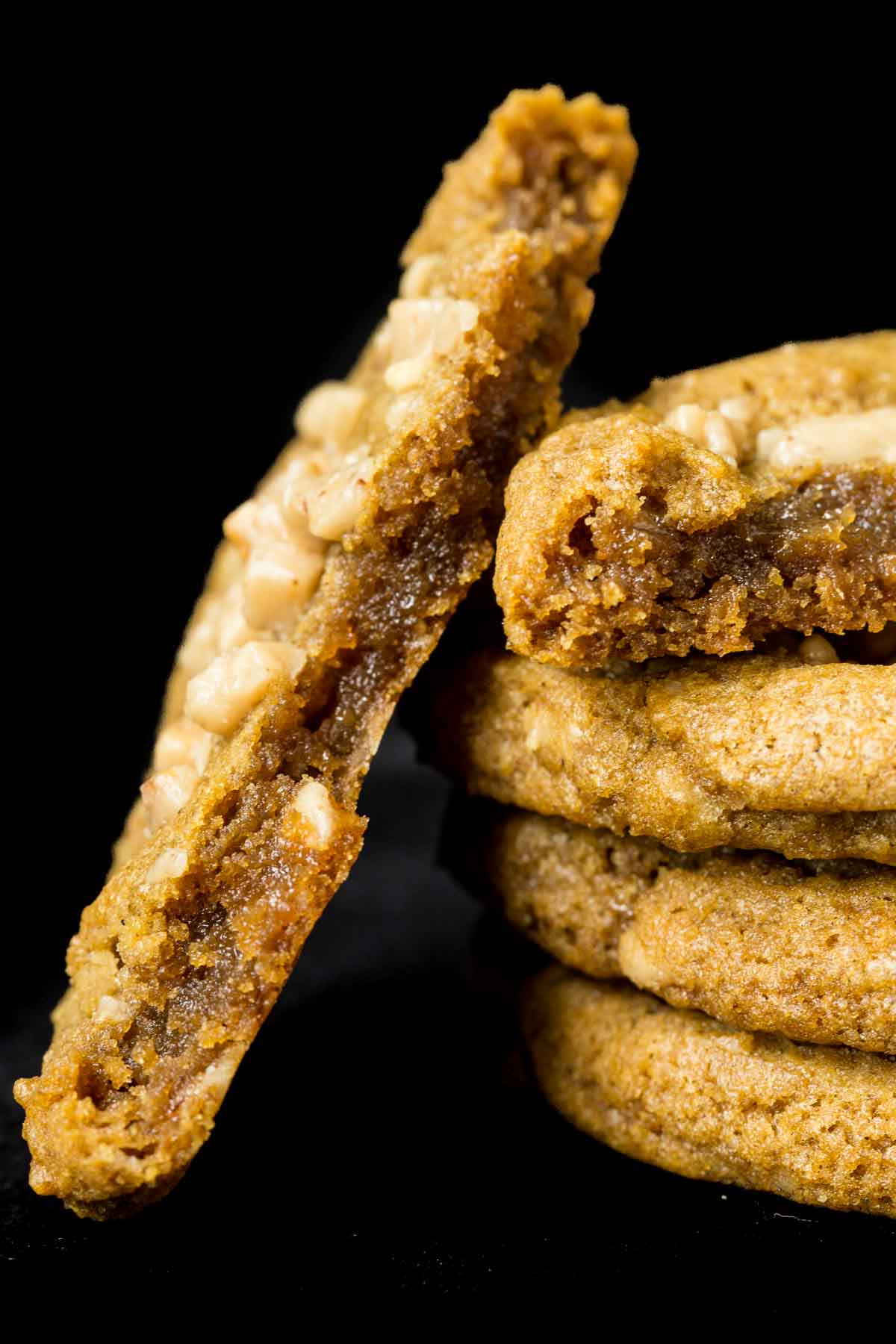 Crispy Chewy Toffee Pumpkin Cookies