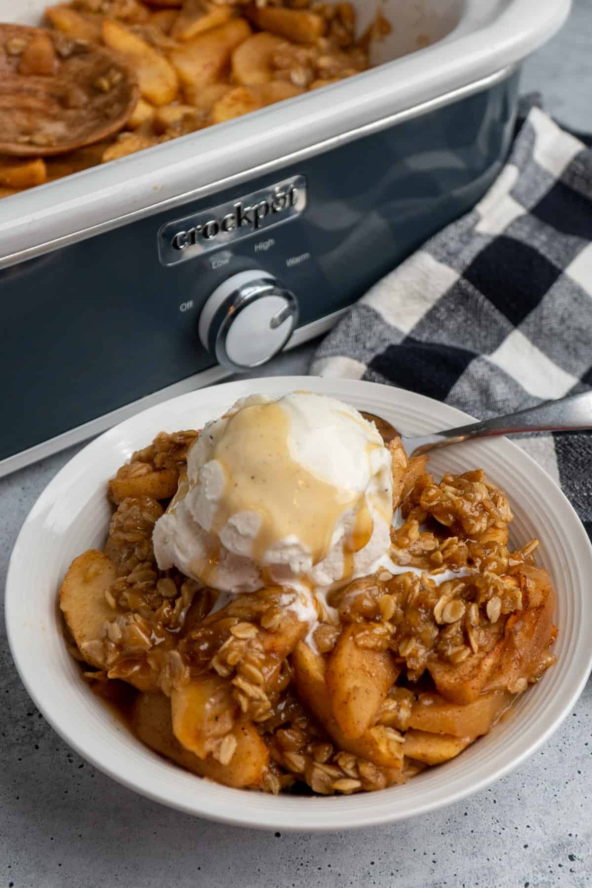 Crock Pot Apple Crisp