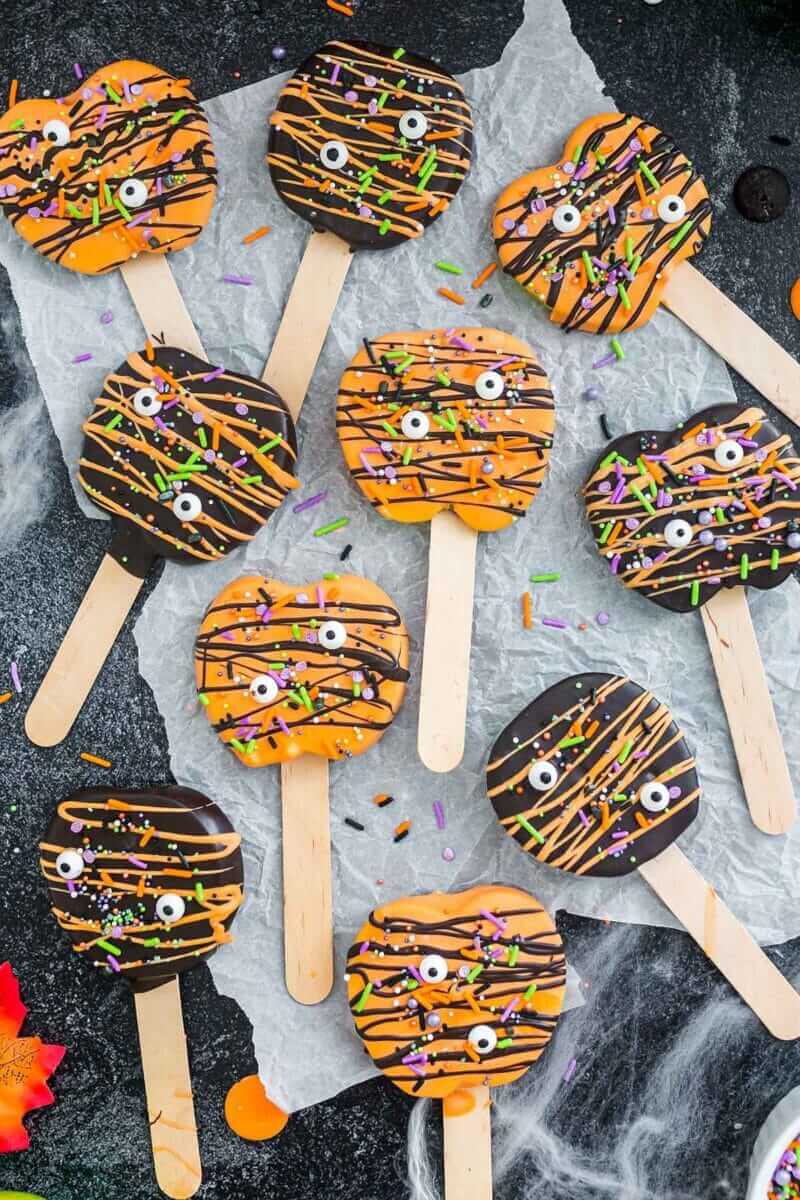 Halloween Apple Pops