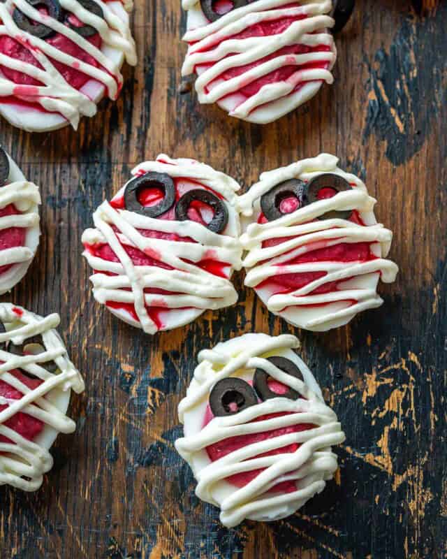 Halloween Deviled Eggs - Fun and Festive Appetizer
