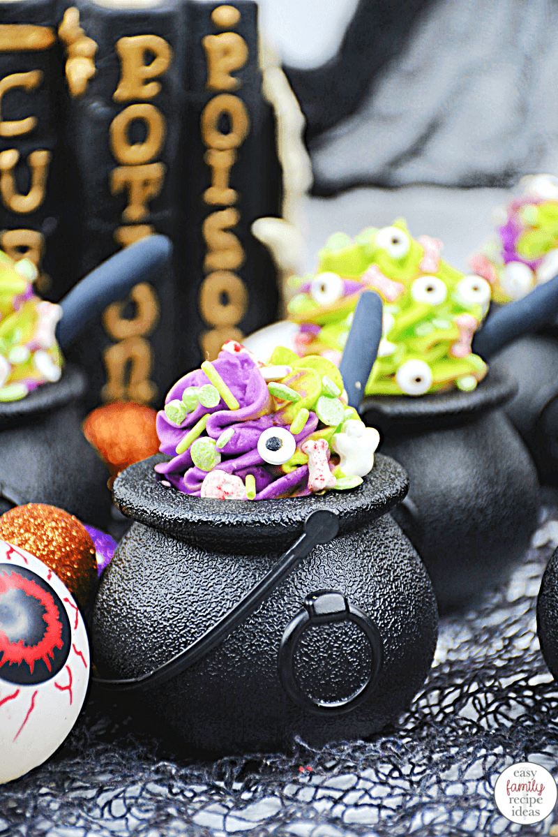 Hocus Pocus Brownies - Fun Witch Themed Dessert