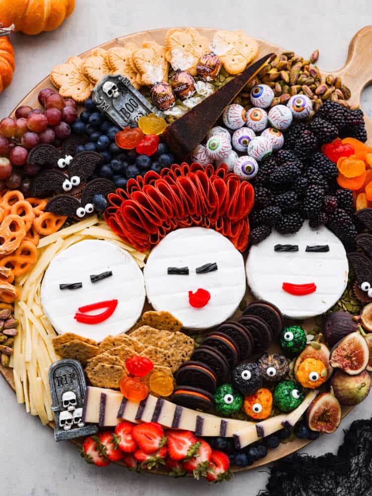 Hocus Pocus Charcuterie Board