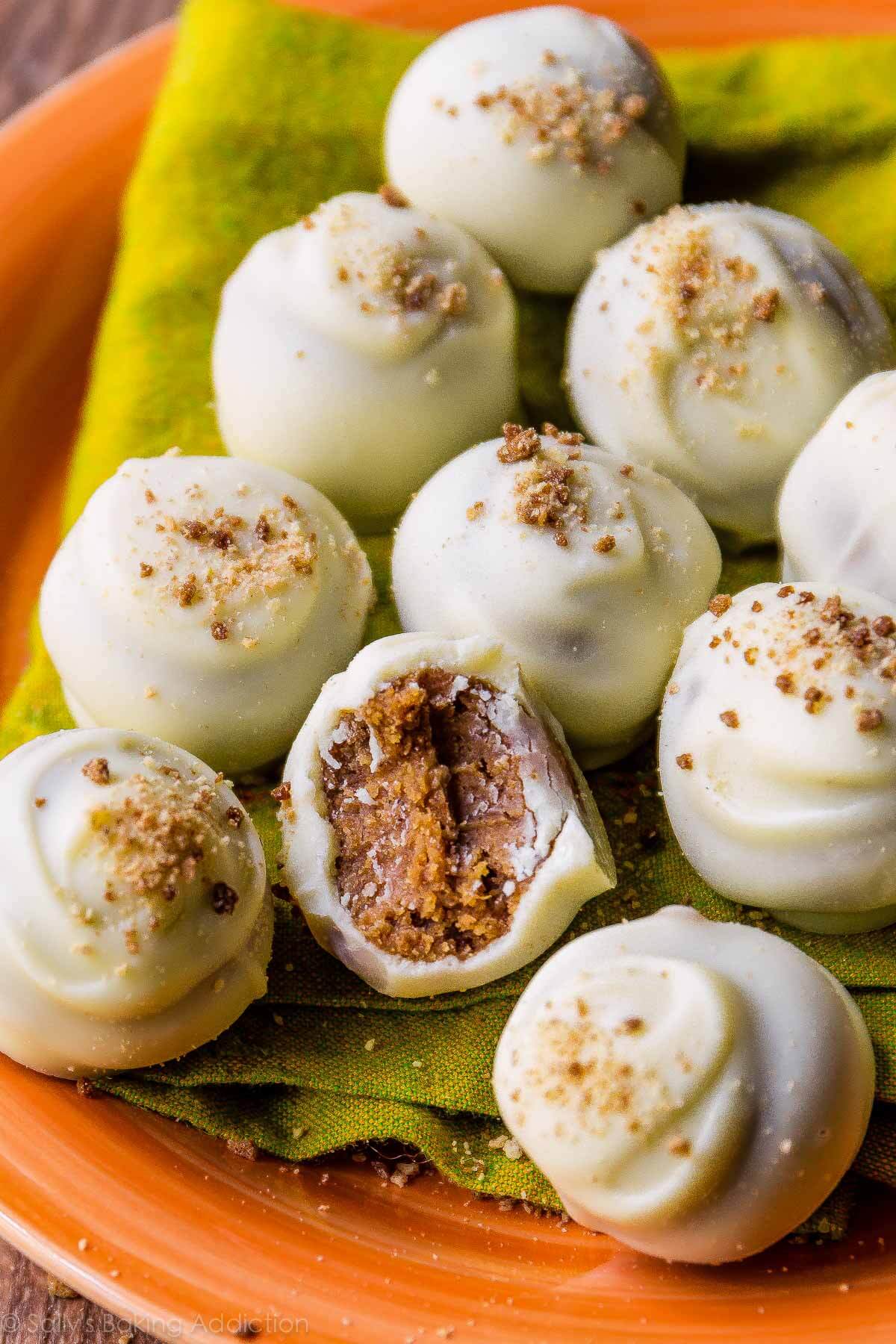 How To Make Pumpkin Spice Truffles
