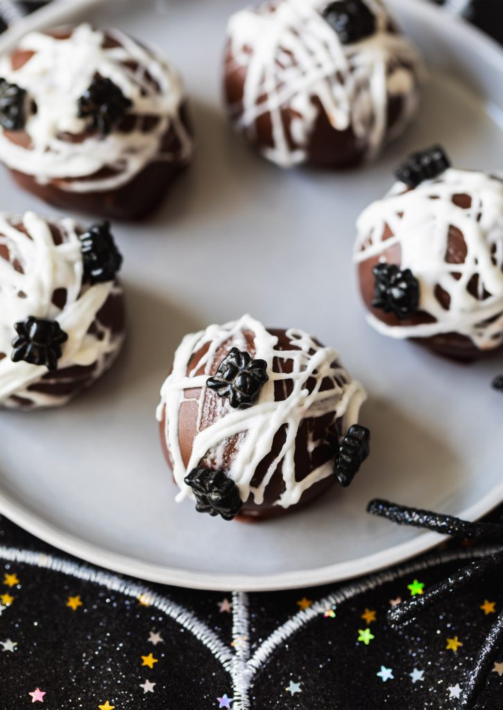 Marshmallow Web Oreo Balls
