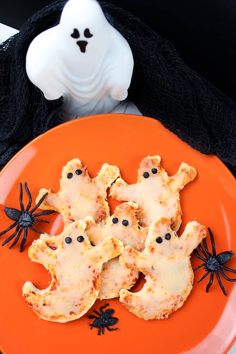 Mini Ghost Pizza