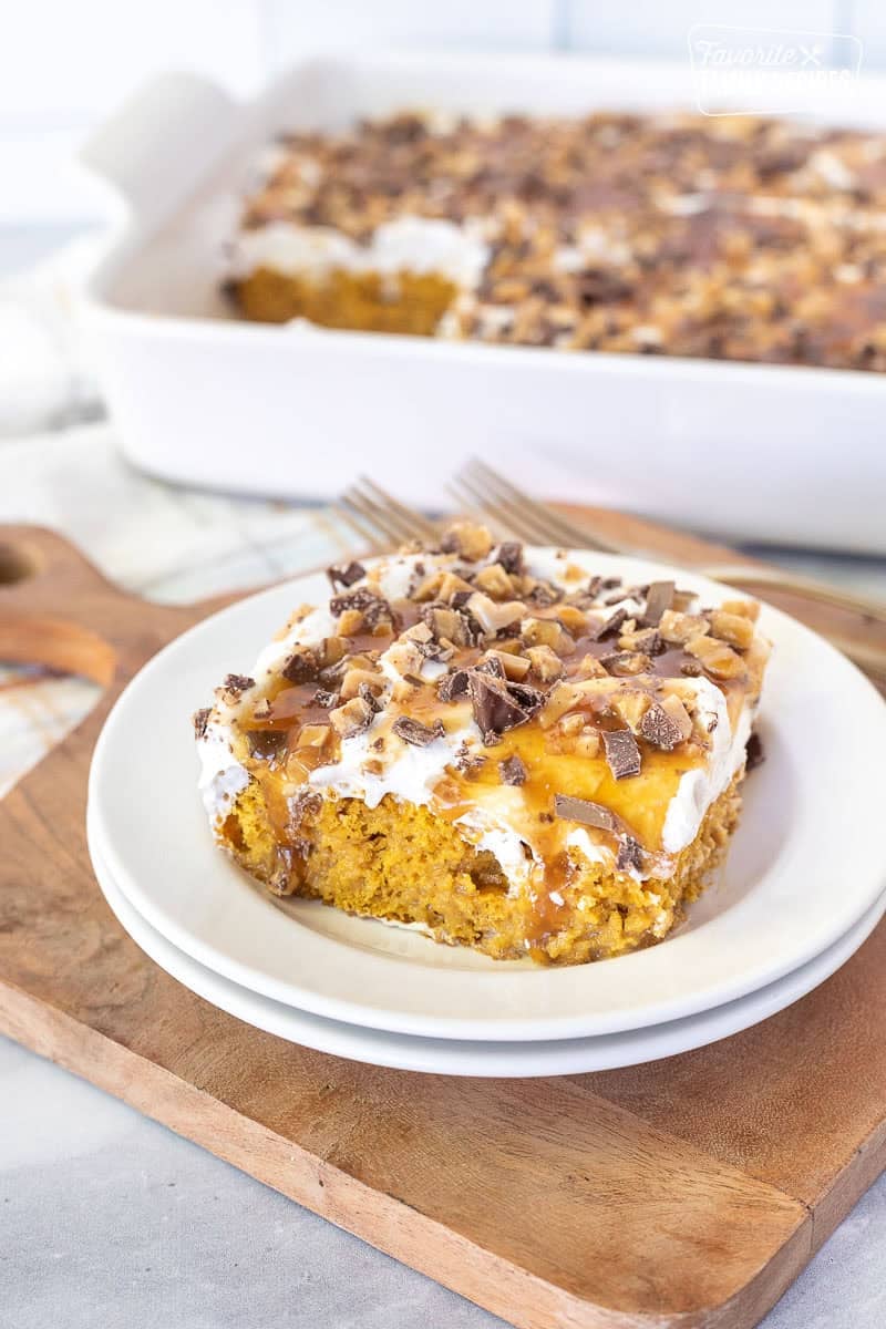 Pumpkin Poke Cake