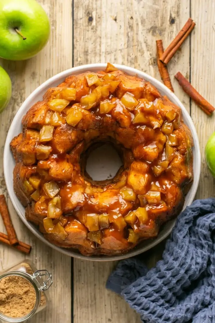 Apple Cinnamon Monkey Bread