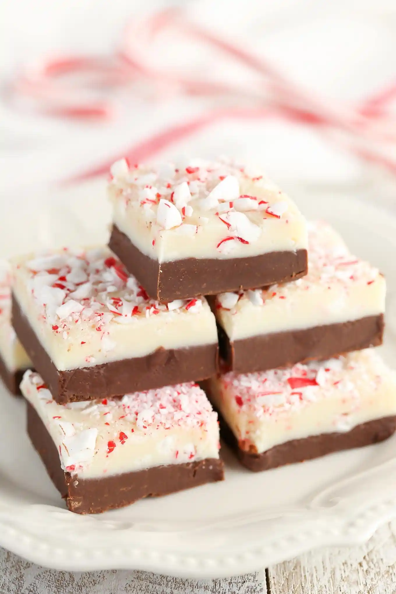 Easy 5-Ingredient Peppermint Fudge