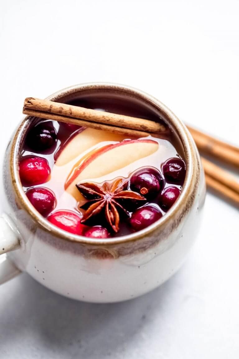 Non Alcoholic Mulled Cider (Or Spiked Hot Cider!)