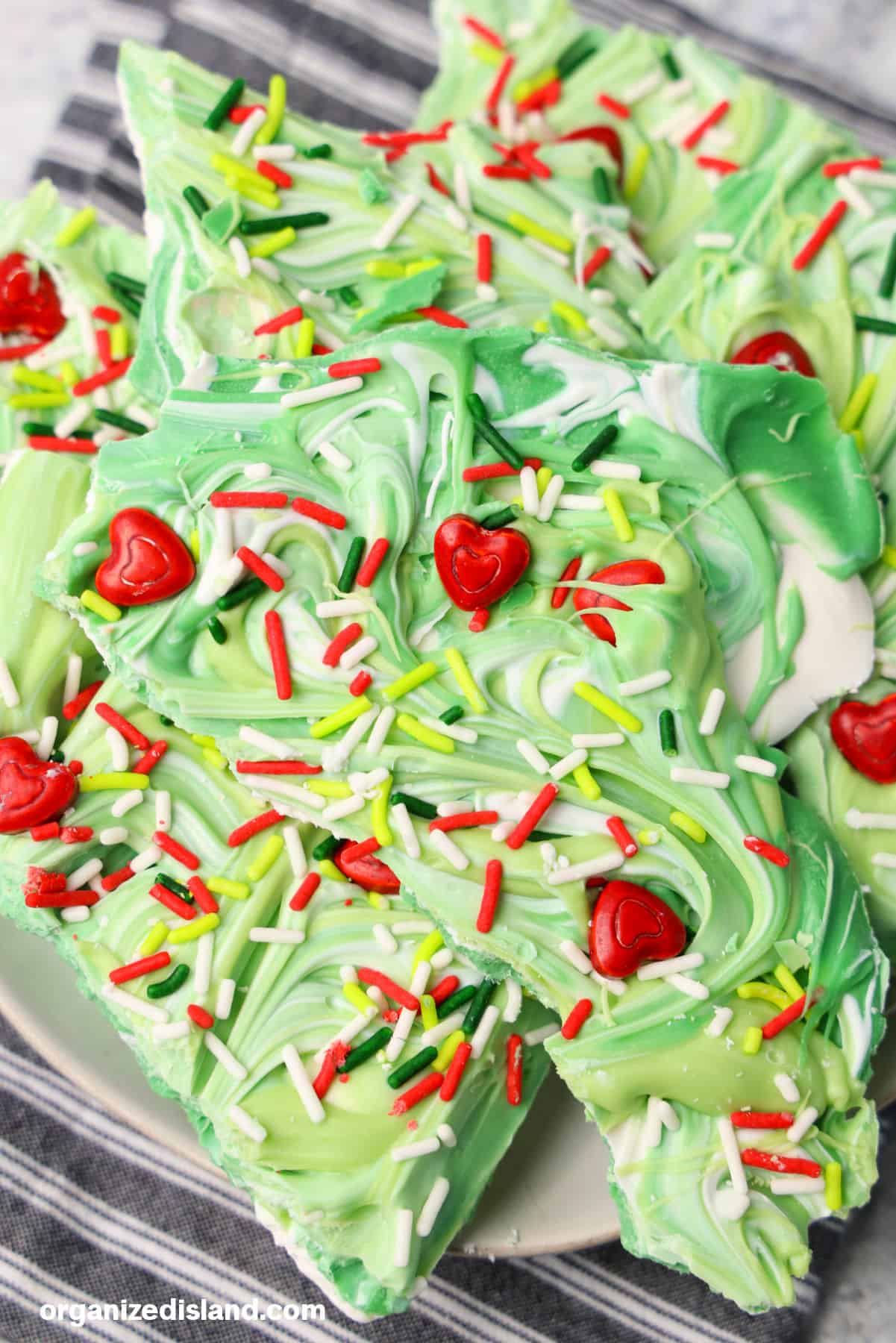 Easy Grinch Bark Candy Christmas Recipe