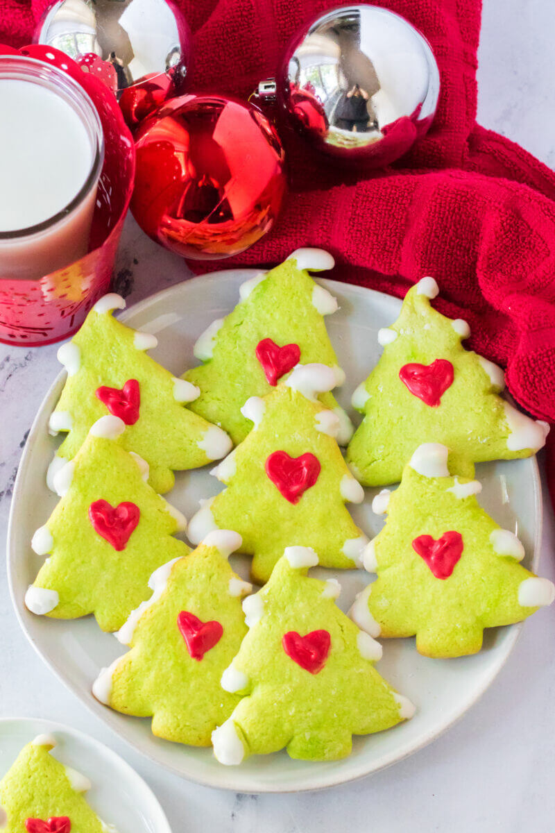 Easy Grinch Sugar Cookies