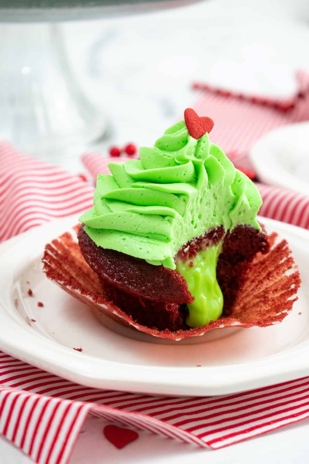 Fun-Filled Grinch Cupcakes