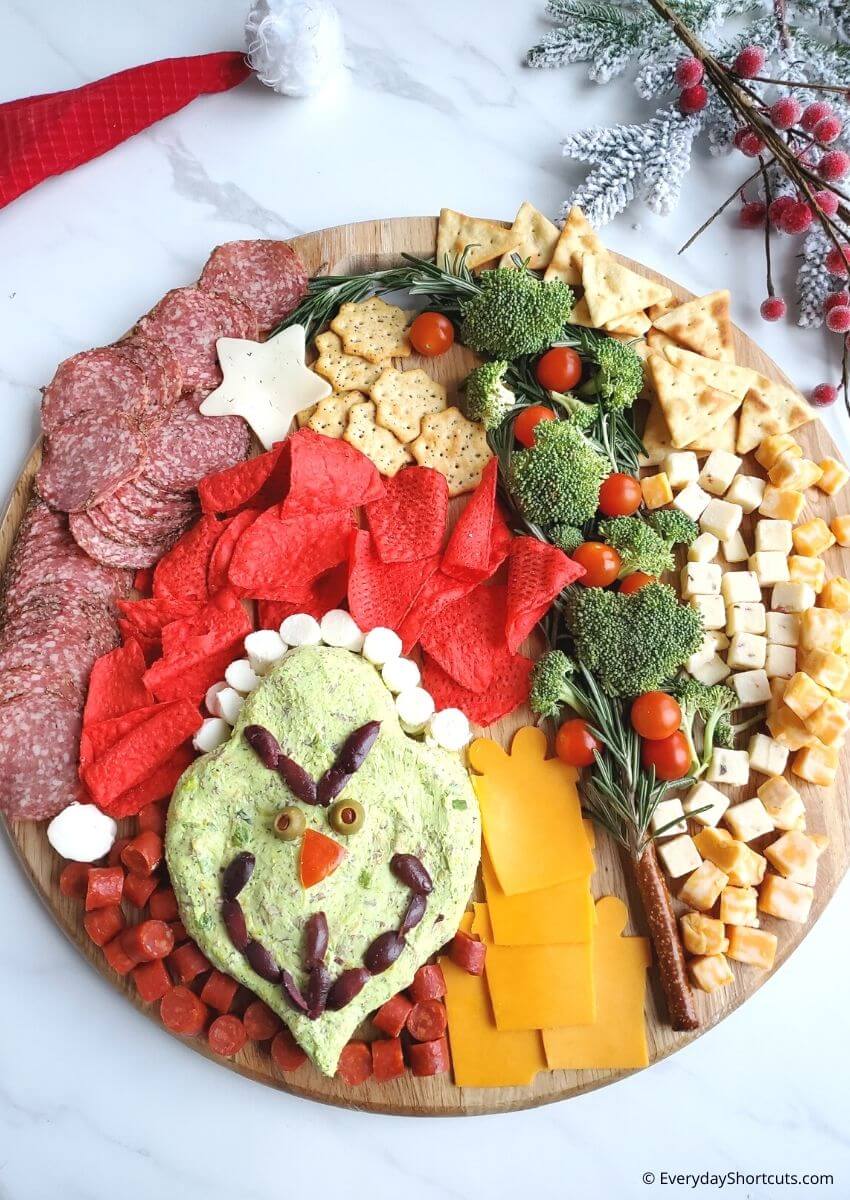 Grinch Christmas Charcuterie Board
