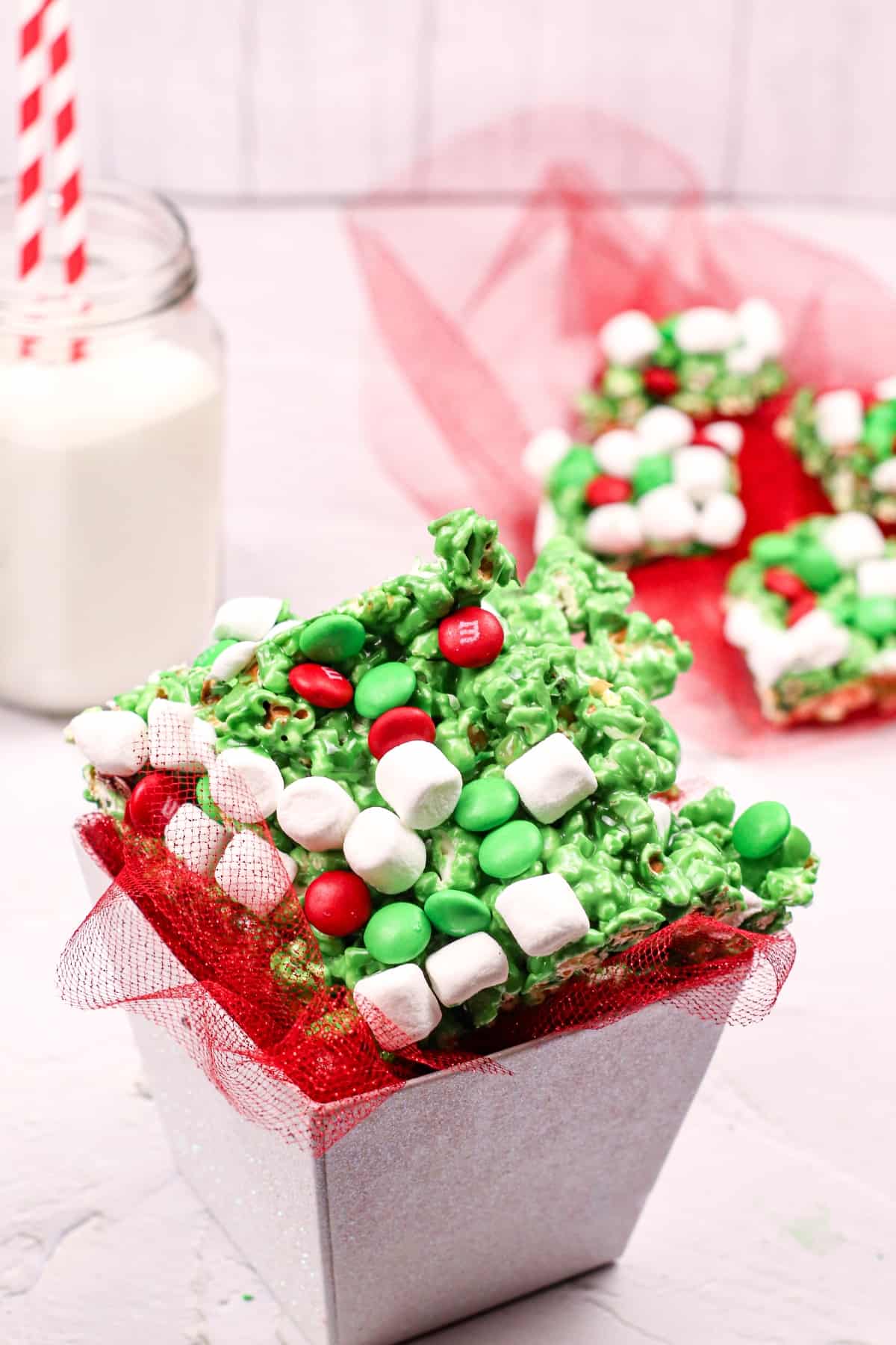 Grinch Popcorn Recipe (Christmas Snack Mix)