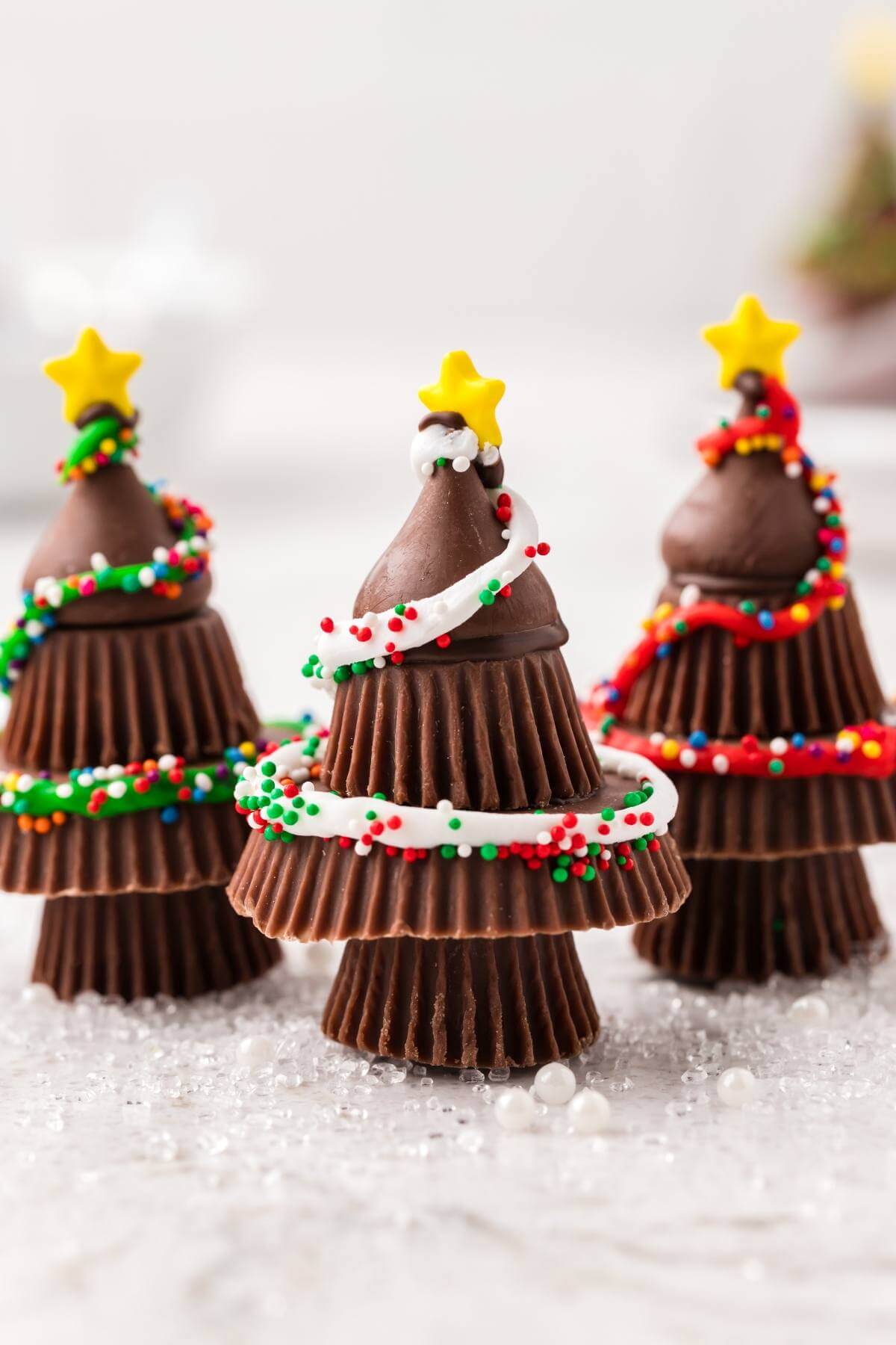 Peanut Butter Cup Christmas Trees